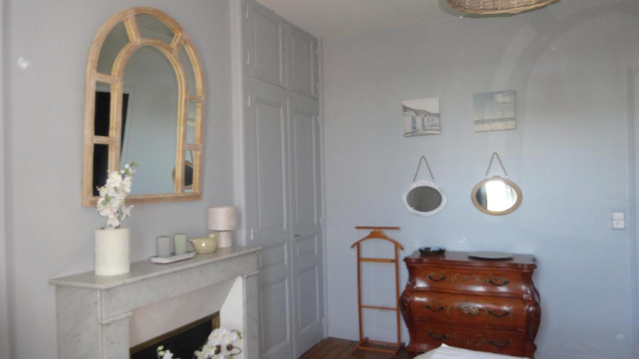 Le Compostelle Chic, Charme, Confort, Cocooning 80 M² Saint-Léonard-de-Noblat Kültér fotó